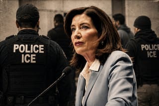 El DHS celebra más de 2100 detenciones del ICE en Nueva York y Hochul no tardó en responder