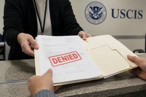 Regla de carga pública, TPS y nuevas restricciones del DHS a la inmigración legal