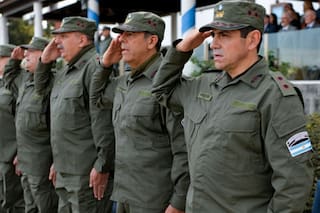 150 frases para enviar por el Día de la Gendarmería Nacional Argentina
