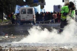 En fotos: así quedó la Avenida 9 de Julio tras el acampe de casi 24 horas