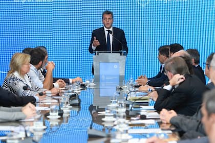 El día en el que el exministro de Economía, Sergio Massa, anunció el dólar agro para la soja y las economías regionales