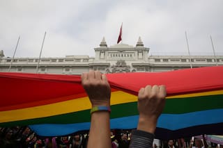 Qué simboliza la bandera de la comunidad LGBTIQ+