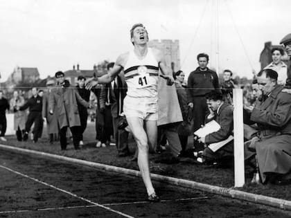 El día que Bannister ingresó en la historia del atletismo.