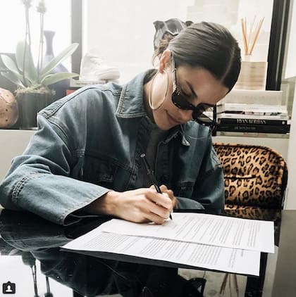 El día que firmó el contrato en Next, en Manhattan