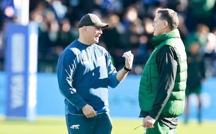 El diálogo de Felipe Contepomi con Rassie Erasmus, antes del choque del último sábado entre Pumas y Sudáfrica, en el estadio José Amalfitani de Vélez Sarsfield