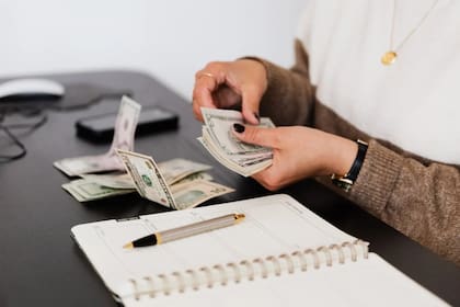 El dinero es uno de los pilares para no tener preocupaciones de todo tipo (Foto Pexels)