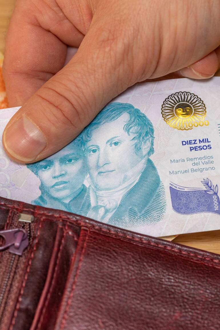 El dinero hace el mundo girar, dice la canción, y además genera un sinfín de palabras para mencionarlo
