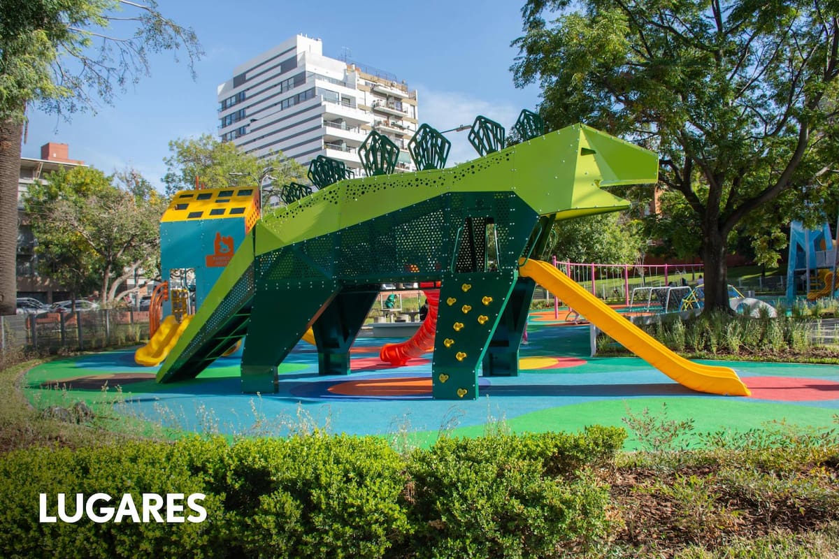 La Plaza los Colegiales, una de las más convocantes de la ciudad gracias a su renovación.