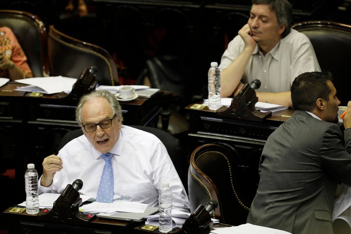 El diputado Carlos Heller