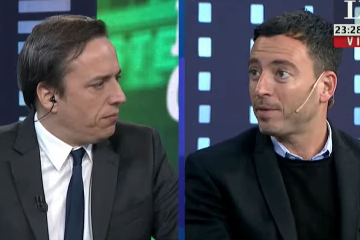 El diputado de Juntos por el Cambio Rodrigo de Loredo junto a José Del Rio, en Mesa Chica