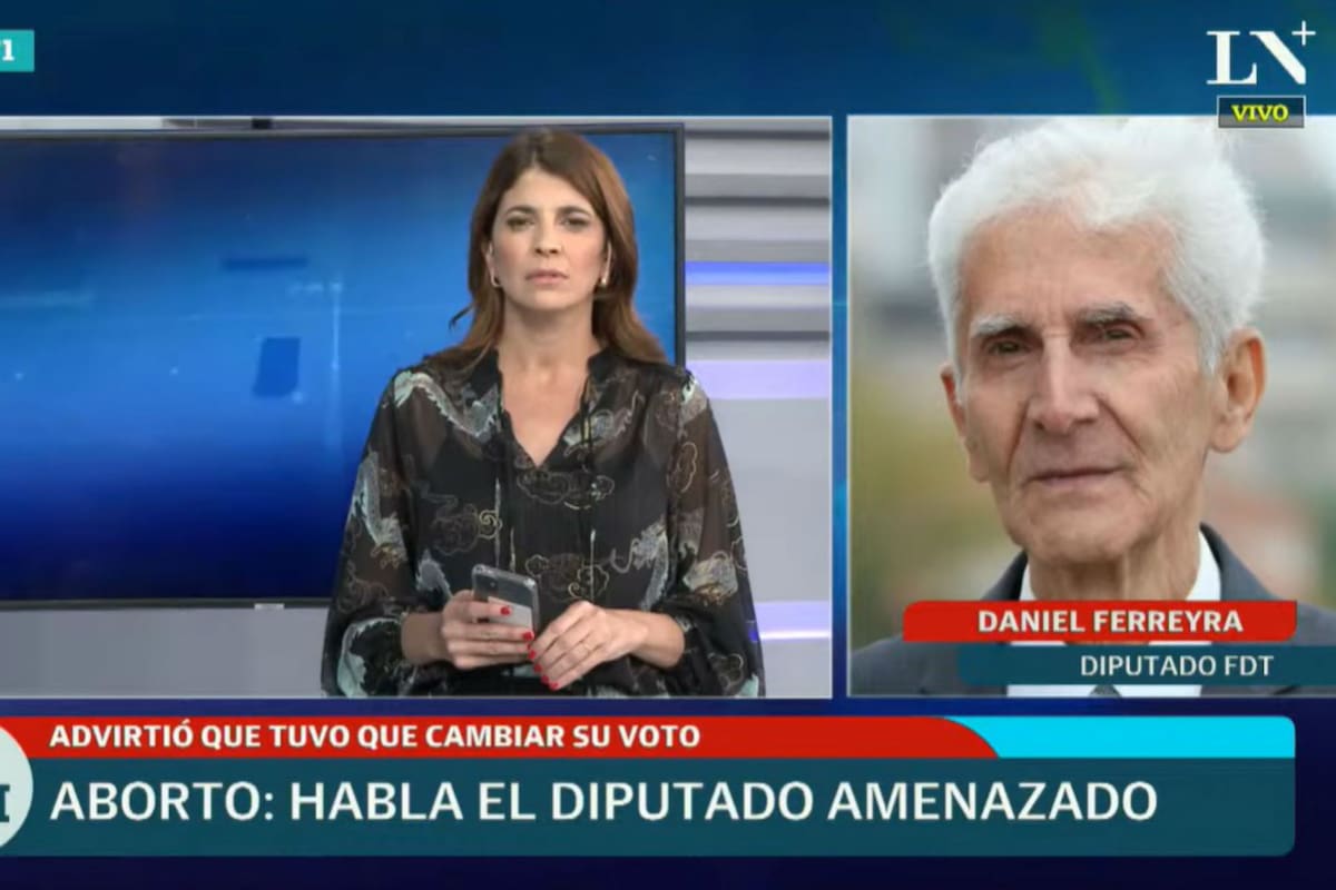 El diputado del Frente de Todos dijo que leyó que había cambiado su voto por plata, tras una entrevista en la que contempló la situación de las mujeres que deciden interrumpir sus embarazos en circunstancias "difíciles"