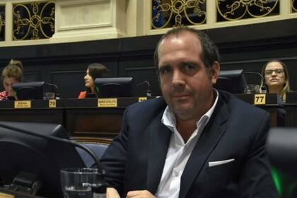 El diputado Luciano Bugallo, que pidió que la Justicia deje sin efecto la medida del intendente de Castelli