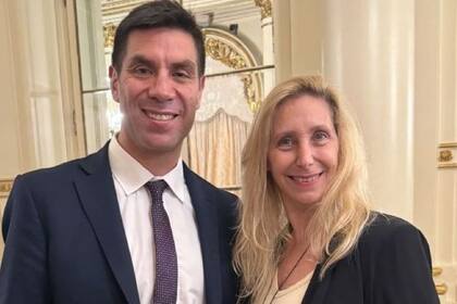 El diputado nacional Facundo Correa Llano, flamante armador de LLA en Mendoza, junto a Karina Milei, la hermana del presidente