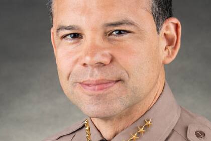 El director de la Policía de Miami-Dade, Alfredo “Freddy” Ramírez, fue hospitalizado tras resultar herido de gravedad en la zona de Tampa