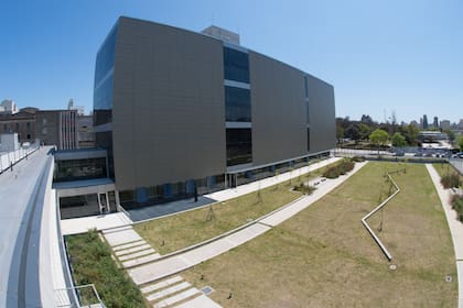 El director del AGN asegura que el archivo merece ser incluido en el circuito turístico de CABA