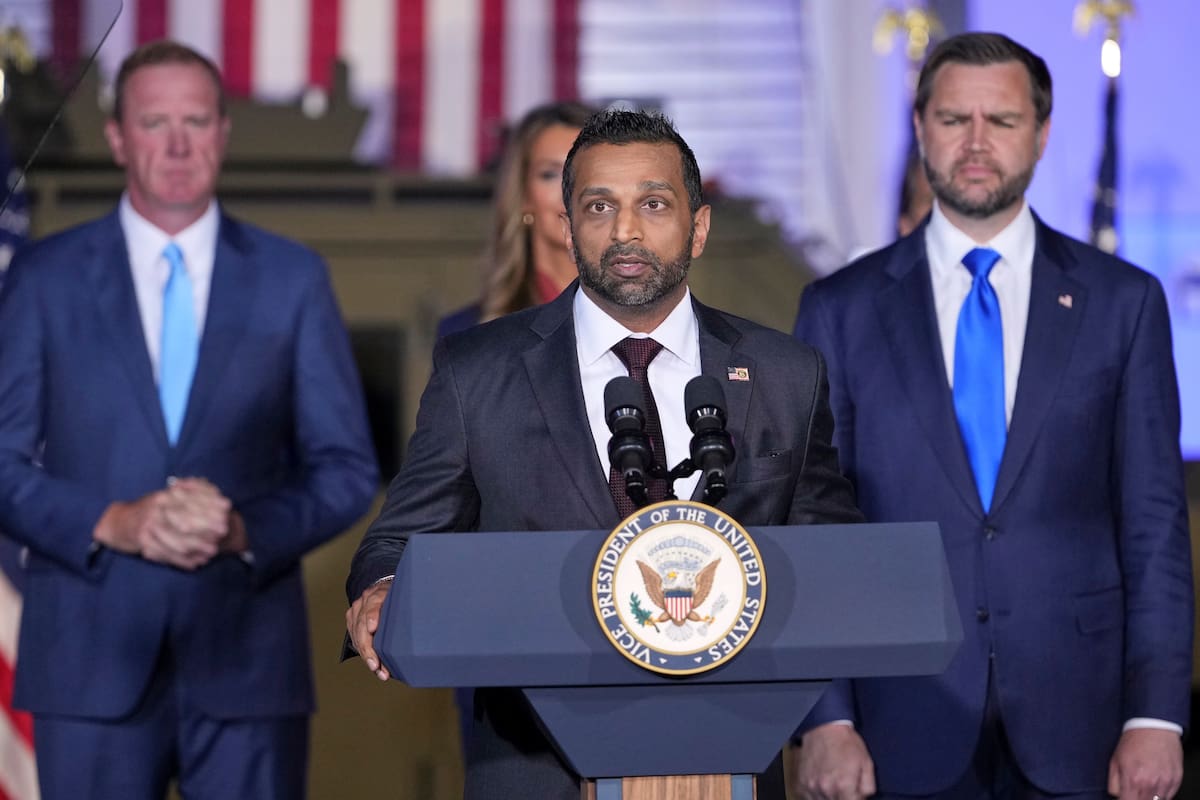 El director del FBI Kash Patel habla en un evento en Kansas City, Missouri, el 14 de septiembre del