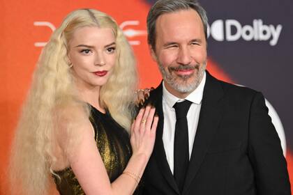 El director Denis Villeneuve junto a Anya Taylor-Joy