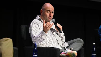 El director ejecutivo de Grindr, George Arison, introdujo políticas inflexibles de regreso a la oficina que dejaron a los trabajadores en apuros.