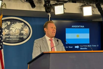 El director ejecutivo de la task force de la Casa Blanca para el Mundial, Andrew Giuliani, manifestó que los futbolistas argentinos tenían en Estados Unidos "la libertad para hacerlo", en alusión a exhibir la leyenda sobre Malvinas.