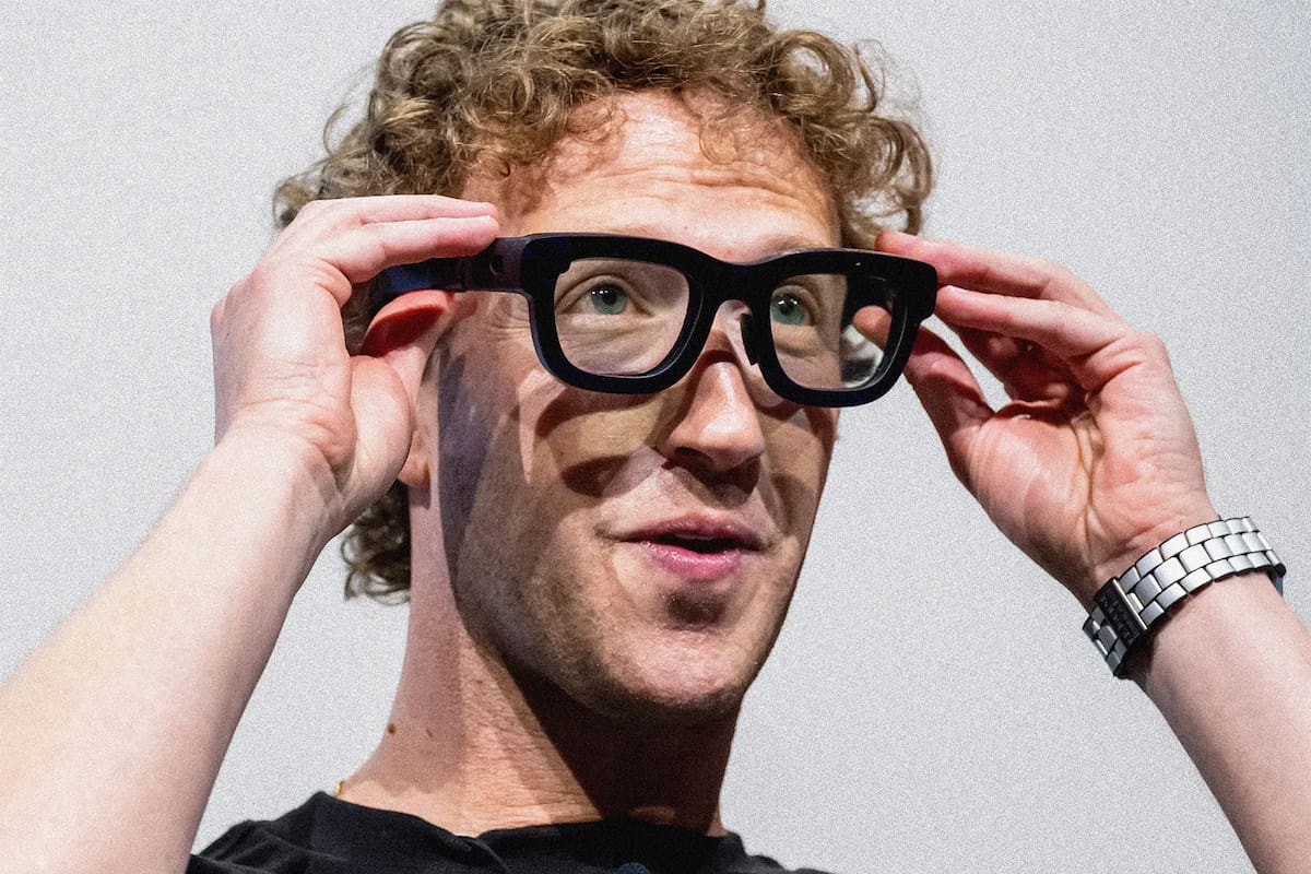 El director ejecutivo de Meta, Mark Zuckerberg, con las gafas inteligentes