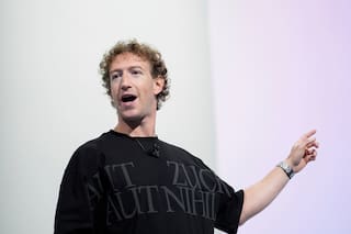 Mark Zuckerberg pide a EE.UU. abrir el juego de la IA para competir mejor con China