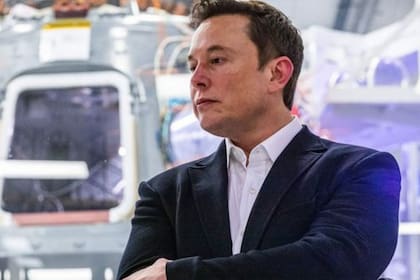 El director general de Tesla y SpaceX, Elon Musk, cuestionó al fundador de Microsoft