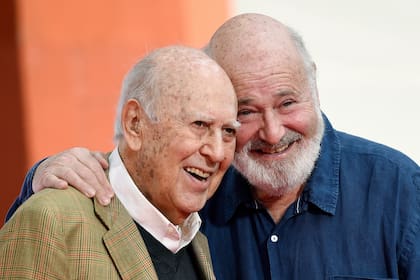 El director Rob Reiner, un gigante hijo de un grande de la comedia, muere a los 78 años