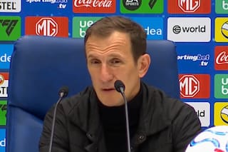 Arruabarrena: el triunfo "serio" de Boca, la virtud en defensa y el jugador (ovacionado) que "se manda alguna que otra cag.."