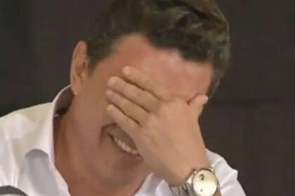 El director técnico de River habló de lo que soñaba cuando era chico y se emocionó al mencionar a sus padres