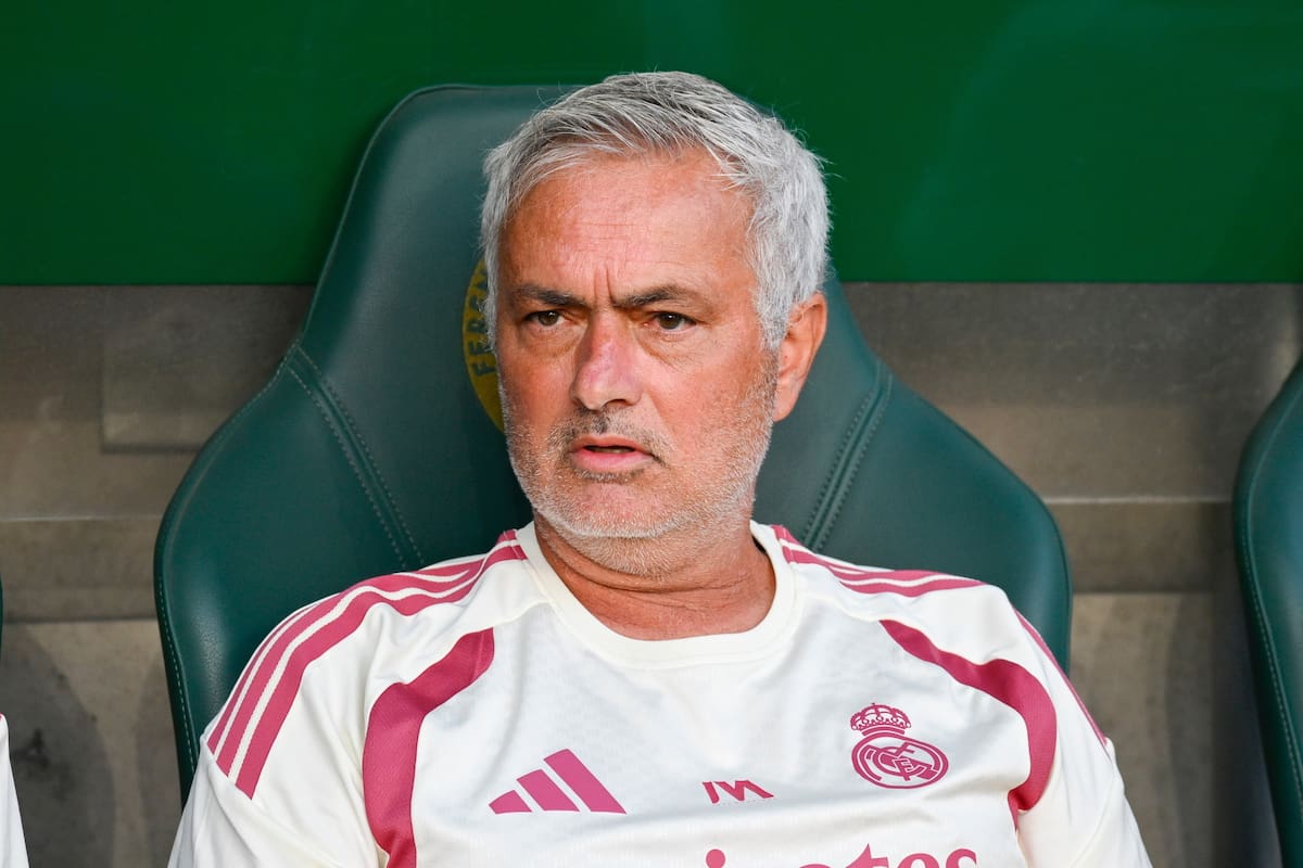 El director técnico del Real Madrid, José Mourinho, también habló sobre el retiro de Messi de la selección argentina