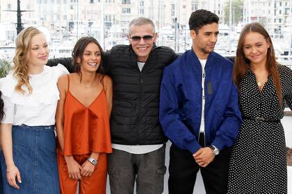 El director tunecino, conocido por su film La vida de Adele (2013), protagonizó una fuerte polémica en el festival de cine francés