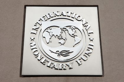 El directorio del FMI aprobó el acuerdo con la Argentina y llegan US$15.000 millones al país