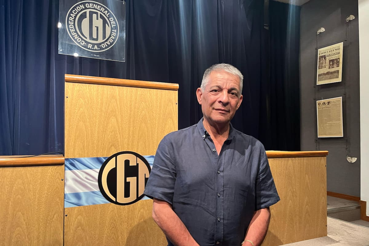 El dirigente camionero Octavio Argüello, integrante del triunvirato de mando de la CGT, cuestiona el ajuste de la gestión de Javier Milei