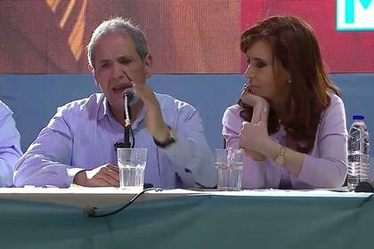 El dirigente gremial Sergio Palazzo, junto a la vicepresidenta Cristina Kirchner