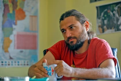 El dirigente social criticó la medida de los productores ante la suba de la retenciones que impuso el gobierno de Alberto Fernández