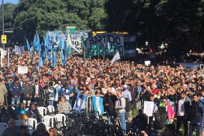 El discurso central será leído a las 15 por dos actores