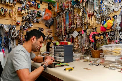 El diseñador Aldo Sotomayor