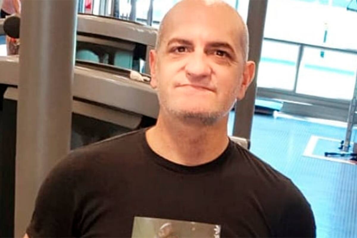 El diseñador, de 51 años, se recuperó y compartió su alegría en las redes sociales