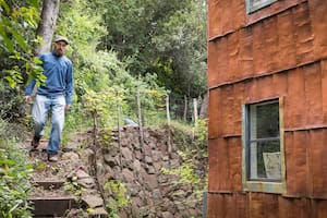 El diseñador Manuel Rapoport recorre su creación.