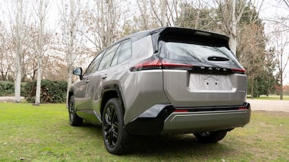 El diseño del nuevo Toyota RAV4 es futurista