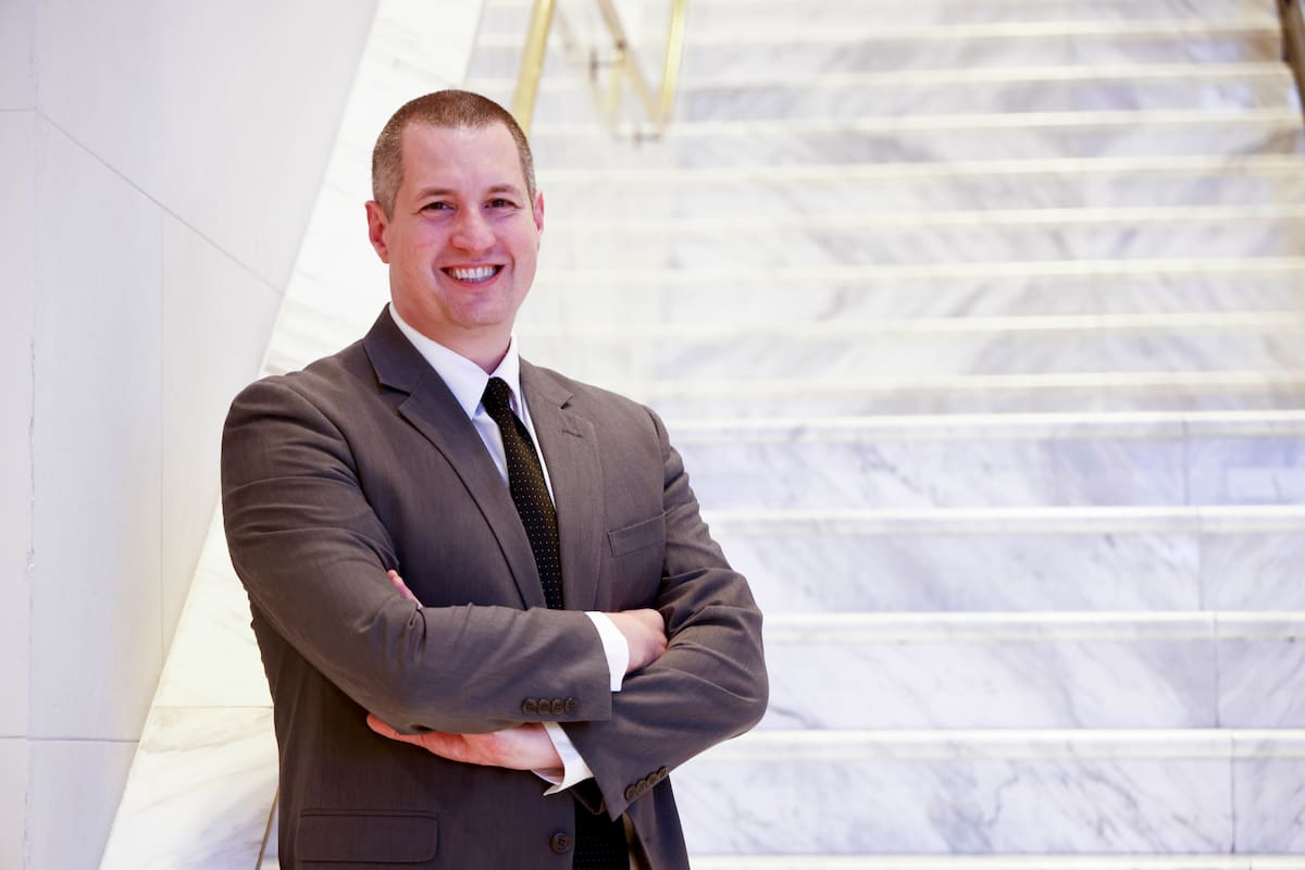 El dispositivo desarrollado por el neurocirujano mendocino ya fue probado en 16 pacientes en la Argentina con resultados alentadores