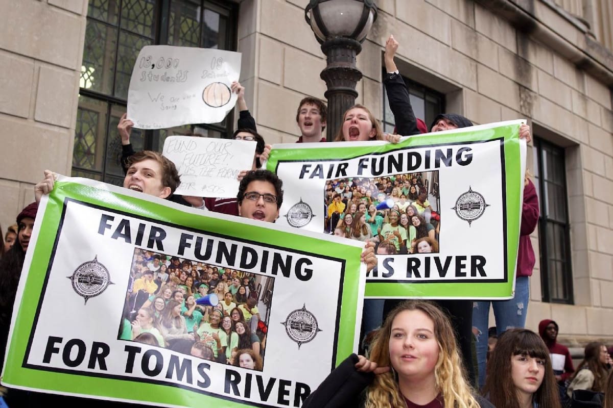 El distrito escolar de Toms River se declaró en bancarrota tras la negativa de aprobación de un presupuesto