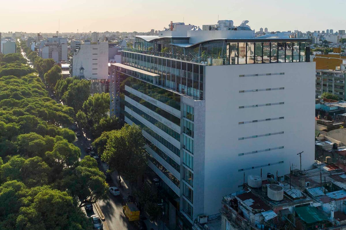El Distrito Tecnológico se ubica en el barrio de Parque Patricios