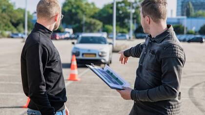El DMV anunció cambios en el sistema de puntos para la licencia de conducir que entran en vigor este lunes 16 de febrero