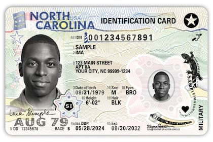 El DMV de Carolina del Norte emitió certificados temporales en papel válidos por 60 días
