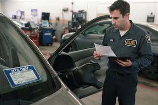 Los autos que no pasan la inspección del DMV si no cambian el airbag