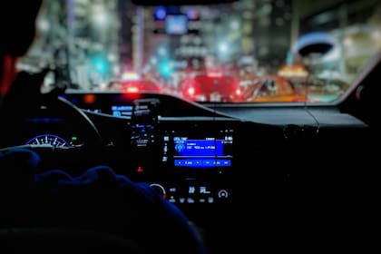 El DMV de Nueva York insta a los conductores a realizar la revisión antes del domingo 8 de marzo