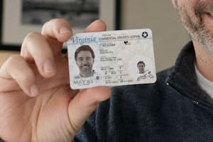 Licencias CDL: el pedido de exención del DMV que revisa el gobierno federal