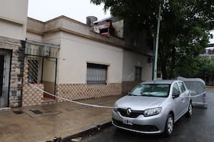 El doble crimen se registró en una casa situada en Morón 4964, en Villa Luro