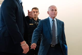 El voto por desacato contra Fauci refleja la política persistente sobre el Coronavirus